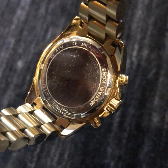 Michael kors watch - Picture 3 of 4